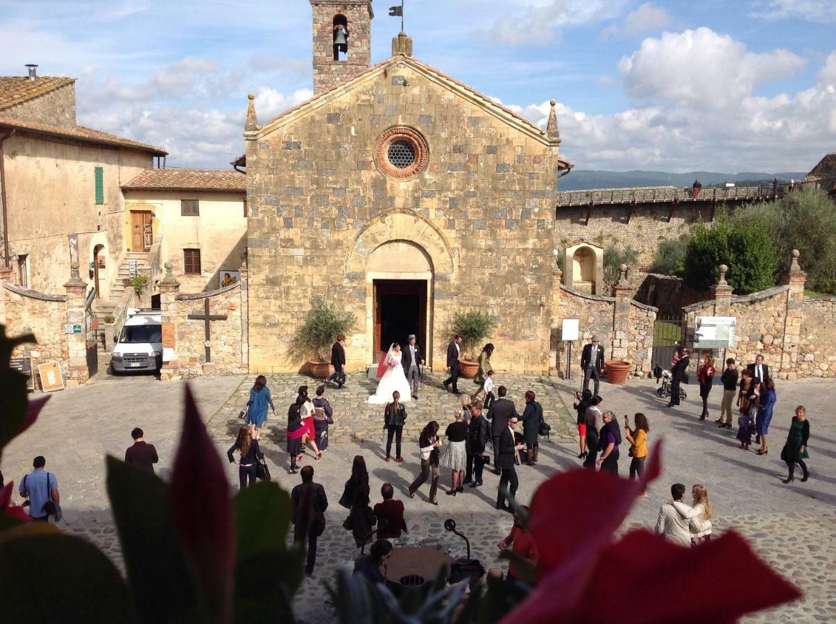 B&B In Piazza Monteriggioni Exterior foto